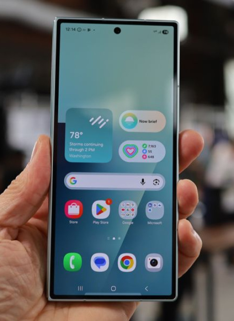 Названы лидеры мирового рынка смартфонов в 2025 году