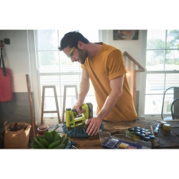 Аккумуляторный степлер Ryobi ONE+ R18ST50-0  без аккумулятора в комплекте 5133004496