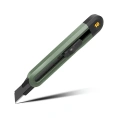 Технический нож DELI home series green ht4018l сегментированное черное лезвие 18 мм, эксклюзивный дизайн, soft touch 112888