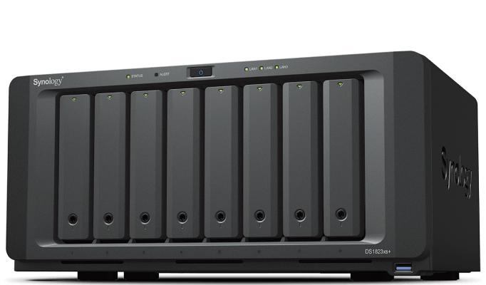 СХД настольное исполнение 8BAY NO HDD DS1823XS+ SYNOLOGY