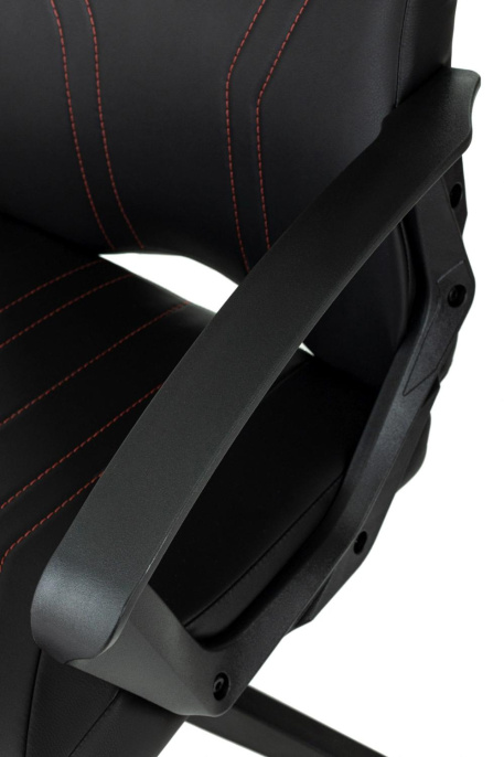 Кресло игровое Zombie 50 черный/красный эко.кожа крестов. пластик пластик черный