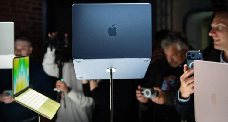 Apple готовит к выпуску MacBook Ultra и ещё несколько «суперпремиальных» устройств