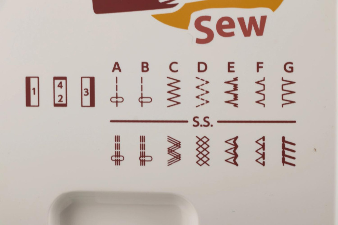 Швейная машина Janome Sew dream 510 белый