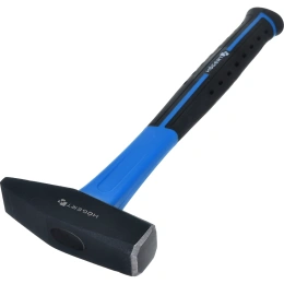 Слесарный молоток HOEGERT TECHNIK 800 г, с рукояткой из стекловолокна HT3B028