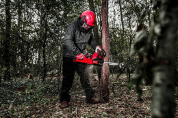 Аккумуляторная цепная пила Milwaukee M18 FCHSC-121 FUEL 4933471442
