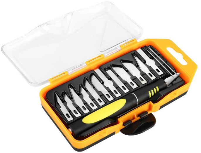 Набор резцов Deko BS16 в комплекте 16 предметов жесткий кейс 065-0722