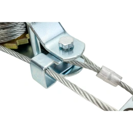 Ручная лебедка с двойным храповым механизмом Gigant 3т, диаметр троса 4,8мм, длина троса 3,6м GEW-22