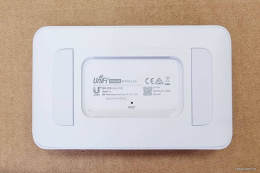 Коммутатор Ubiquiti UniFi Switch Lite 8 PoE USW-LITE-8-POE, PoE-коммутатор, 8х 1G RJ45, раздача 52 Вт
