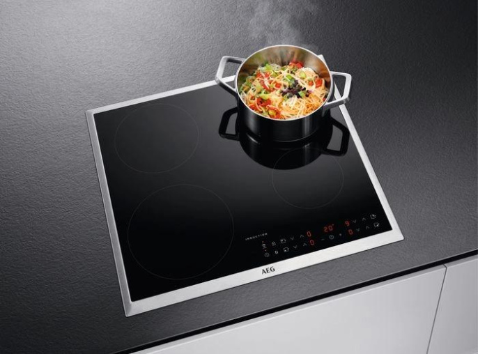 Индукционная варочная поверхность AEG IKB64301XB черный/нержавеющая сталь