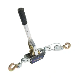 Рычажная лебедка TUNDRA двойное храповое колесо, тяга 2 т, подъем 0.8 т, трос 2 метра 1002759