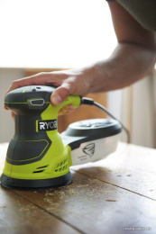 Эксцентриковая шлифмашина Ryobi ROS300 5133001144