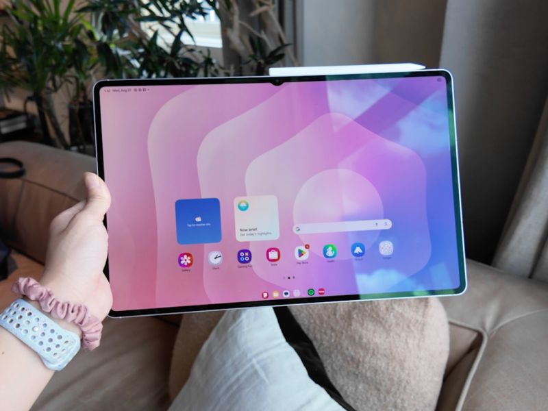 Планшет-гигант с десктопным режимом. Первые обзоры Samsung Galaxy Tab S11 Ultra