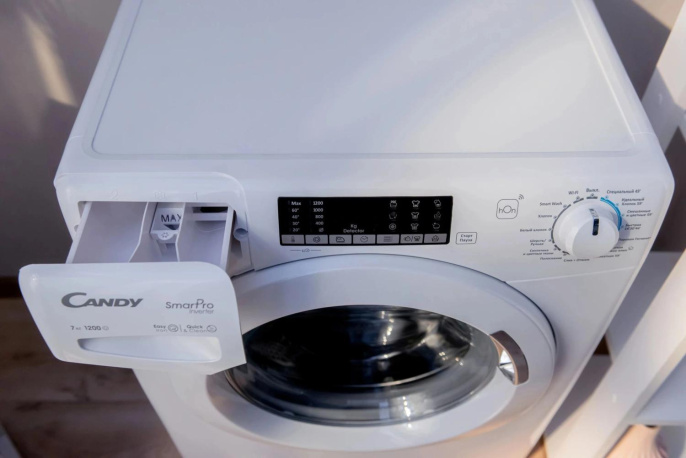 Стиральная машина узкая Candy Smart Pro CSO4 276TWM-07, с фронтальной загрузкой, 7кг, 1200об/мин, с паром, инверторная