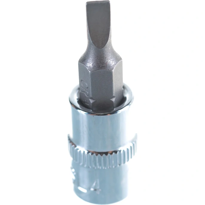 Насадка торцевая 1/4"DR с вставкой-битой SL4 Ombra 114504