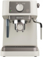 Кофеварка рожковая Delonghi EC235.CR 1100Вт бежевый