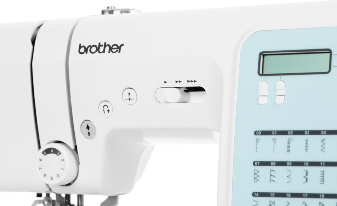 Швейная машина Brother FS40S белый/голубой