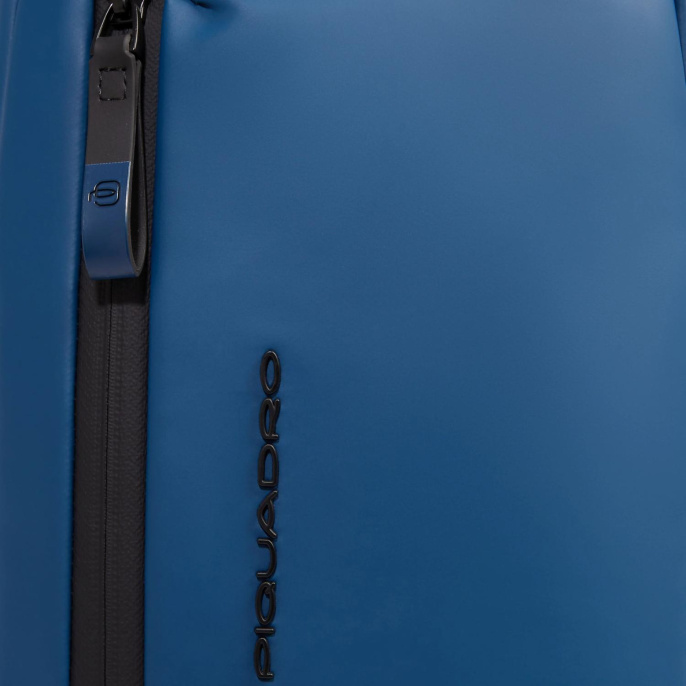 Рюкзак слинг Piquadro Corner 2.0 CA6466C2OW/AV серо-голубой полиуретан