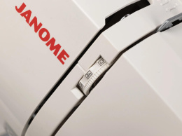 Швейная машина Janome Sew dream 510 белый