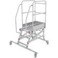 Передвижная односторонняя лестница-подмости с платформой Новая Высота NV 5510, 1x3 ступени 5510103