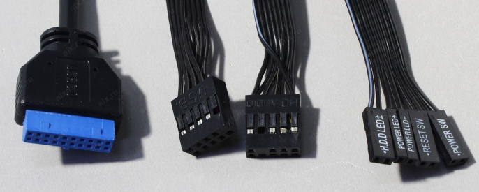 Корпус Minitower ExeGate BAA-403U mATX, без БП, 2*USB+1*USB3.0, HD Audio, черный EX298163RUS