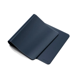 Коврик для мыши и клавиатуры большой из веганской кожи Satechi Vegan-Leather Premium Desk Mat. Цвет: синий (ST-LPDMB)
