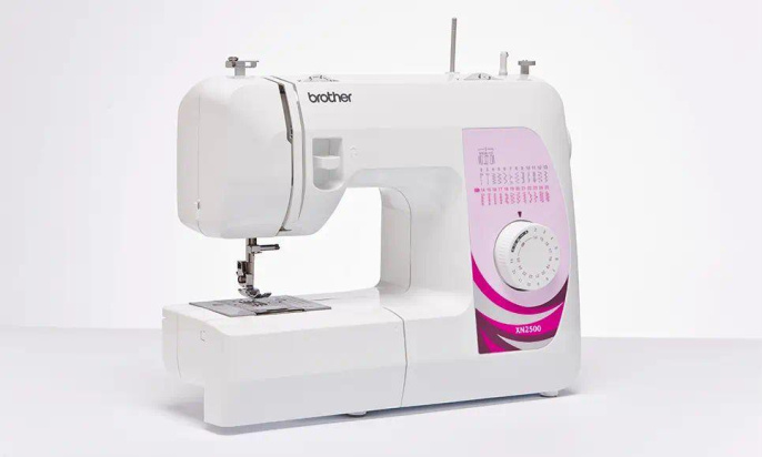 Швейная машина Brother XN2500, белый