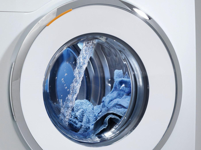 Стиральная машина Miele WEG 675 WCS EU1 класс: A+++ загр.фронтальная макс.:9кг белый