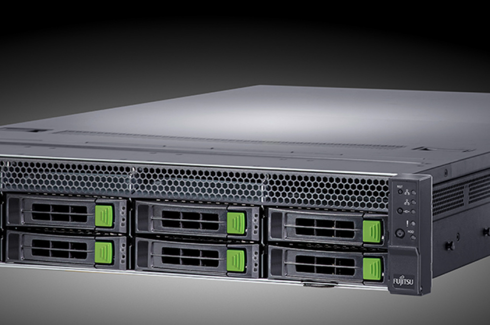 Fujitsu представила PRIMERGY GX2460 M1: мощный GPU-сервер для тяжелых задач