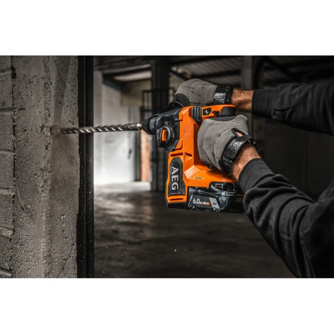 Бесщеточный перфоратор AEG BBH18BL2-502C SDS+, 18В 4935492343