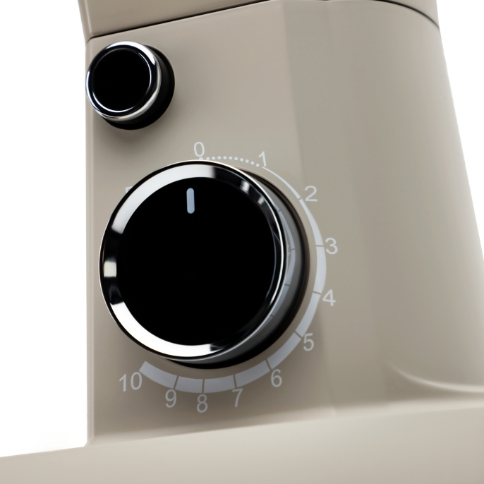 Кухонный комбайн RAGEX R106-110 11 в 1, 5.2 литра, 10 скоростей, 1500 Вт, бежевый