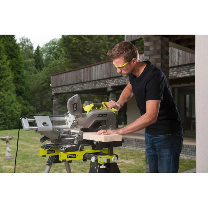 Торцовочная пила Ryobi EMS305RG 5133002861