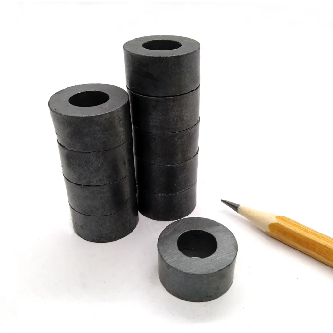 Магнит Проф-Магнит кольцо 20x10x10 мм, 10 шт. Ферритовый Y30 D20x10x10