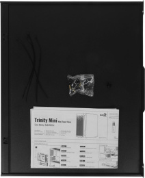Корпус mATX Aerocool Trinity Mini-G-BK v2, Mini-Tower, без БП,  черный [accs-pv32033.11]