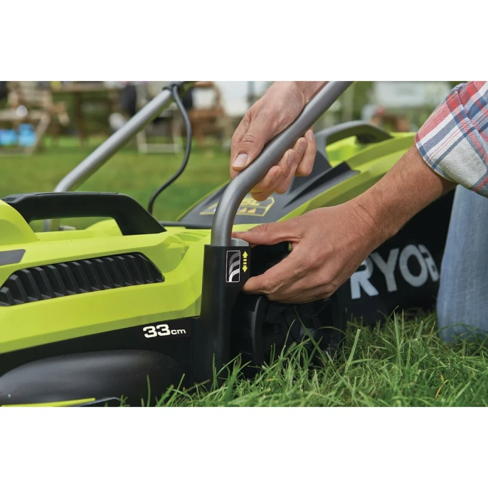 Газонокосилка Ryobi RLM13E33S 5133002343