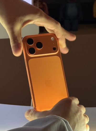 iPhone 17 презентовали в России за сутки до начала мировых продаж
