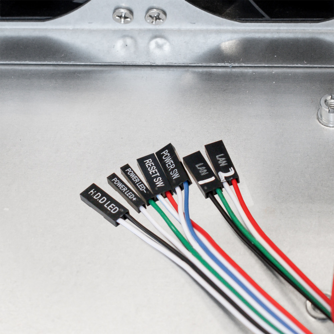 Серверная платформа ExeGate Pro 2U660-HS12 <RM 19", высота 2U, глубина 660, Redundant БП 2x550W, 12xHotSwap> EX294275RUS