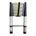 Телескопическая лестница SevenBerg QH-13 3,8 м.