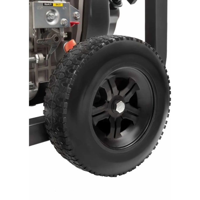 Дизельный трехфазный генератор Inforce (6 кВт; эл.стартер; колёса и ручки; подогрев) IDGL 6000-3