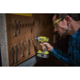 Аккумуляторный винтоверт Ryobi ONE+ RID1801M 5133001168