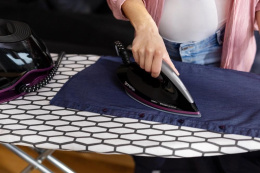 Парогенератор Gorenje SGD3000BKV 3000Вт черный/фиолетовый