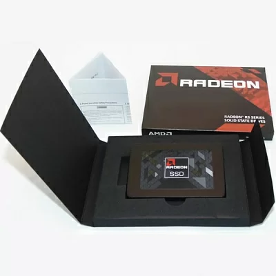 AMD SSD 128GB Radeon R5 R5SL128G {SATA3.0, 7mm}