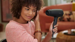 Фен Philips, мощность 1600 Вт, 3 скорости, холодный вохдух, 2 насадки, диффузор, цвет черный