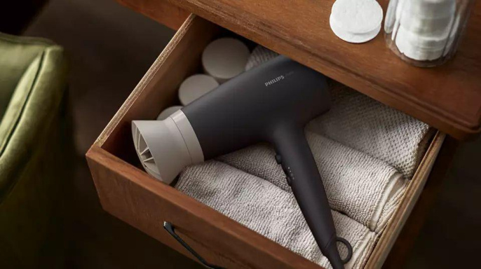 Фен Philips BHD341/30 2100Вт черный