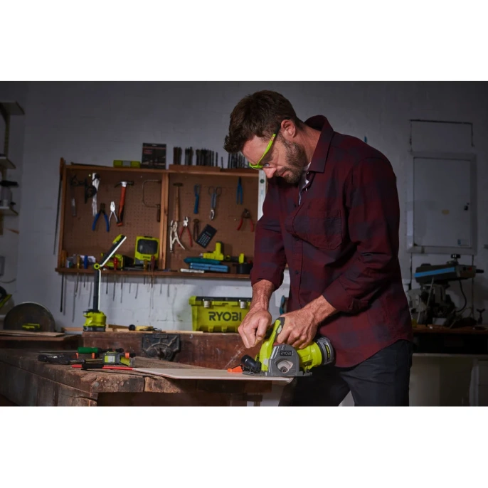 Универсальная пила Ryobi ONE+ R18MMS-0 5133004515