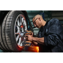 Бесщеточный аккумуляторный ударный гайковерт AEG BSS18C12ZB6-0 4935472012