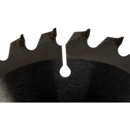 Диск отрезной по алюминию 165x30 мм; 30 зубьев GRAPHITE 57H654