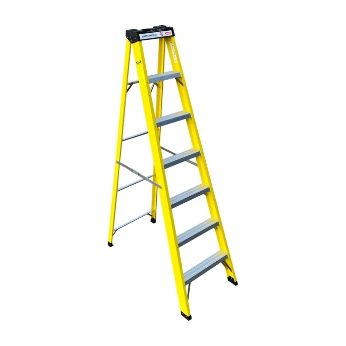 Фибергласовая стремянка SevenBerg 6 ступеней Ф-106