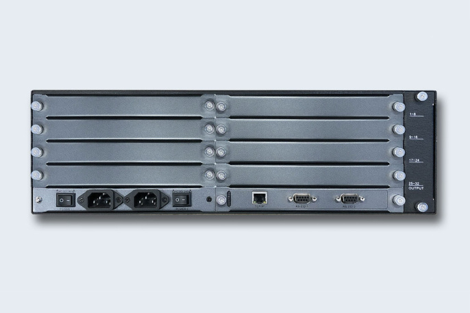 TNTV/TNT MMS-2408CSTW Переключатель-шасси, электрон., HDMI/DVI/VGA/SDI, макс.24 входн./выходн. порт.+8 выходн. порта, без интерф.карт, 2 внутр. БП