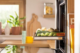 Духовой шкаф электрический Gorenje BOSB6737E06X, 77л, дверца с 2 стеклами, нержавеющая сталь/черный