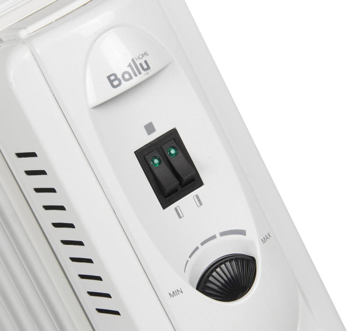 Радиатор масляный Ballu Comfort BOH/CM-07WDN 1500Вт белый/черный